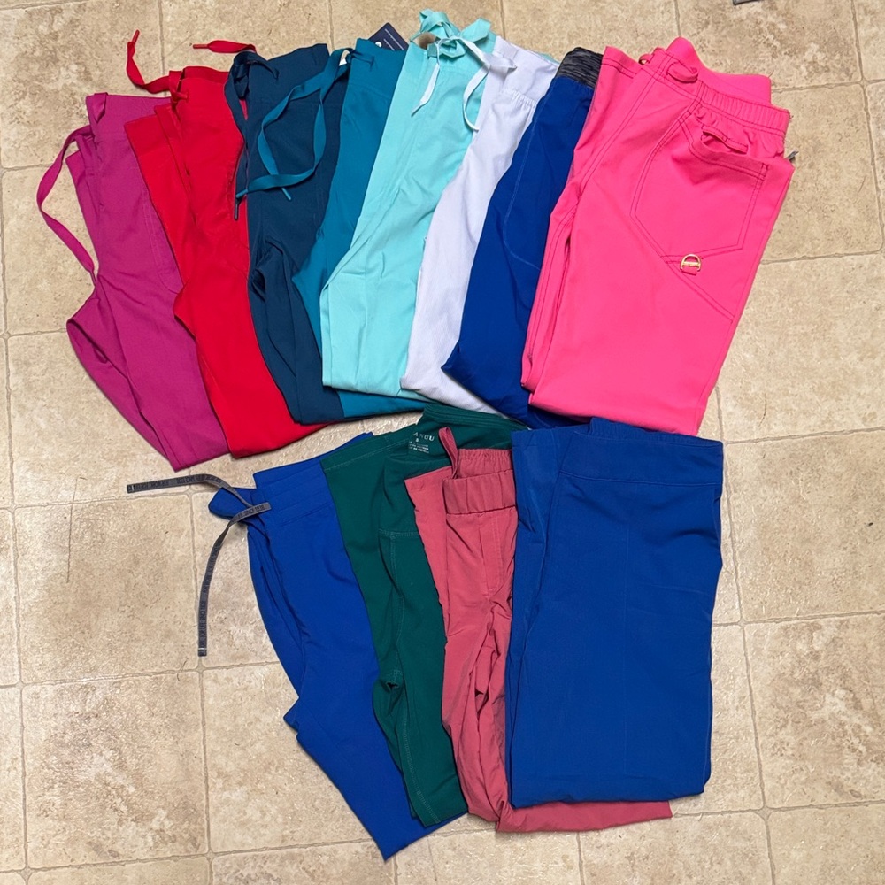 Make custom bundle MEDICAL SCRUB PANTS SMALL NEW WITH TAGS MAKE A BUNDLE